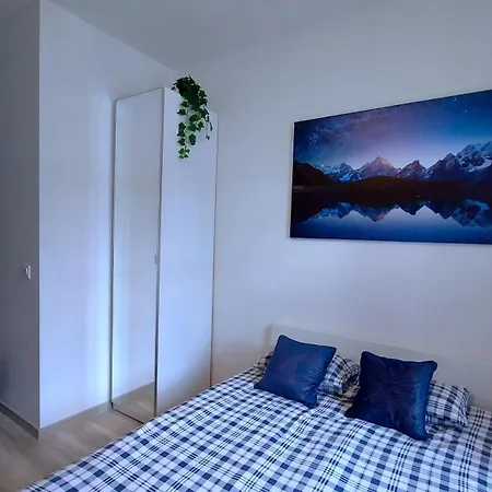 Theapartments Radwanska Lodž Pokoj fotografie