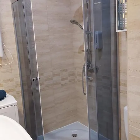 Theapartments Radwanska Lodž Pokoj fotografie